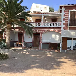 Cortijo De La Fuente , Albunol España